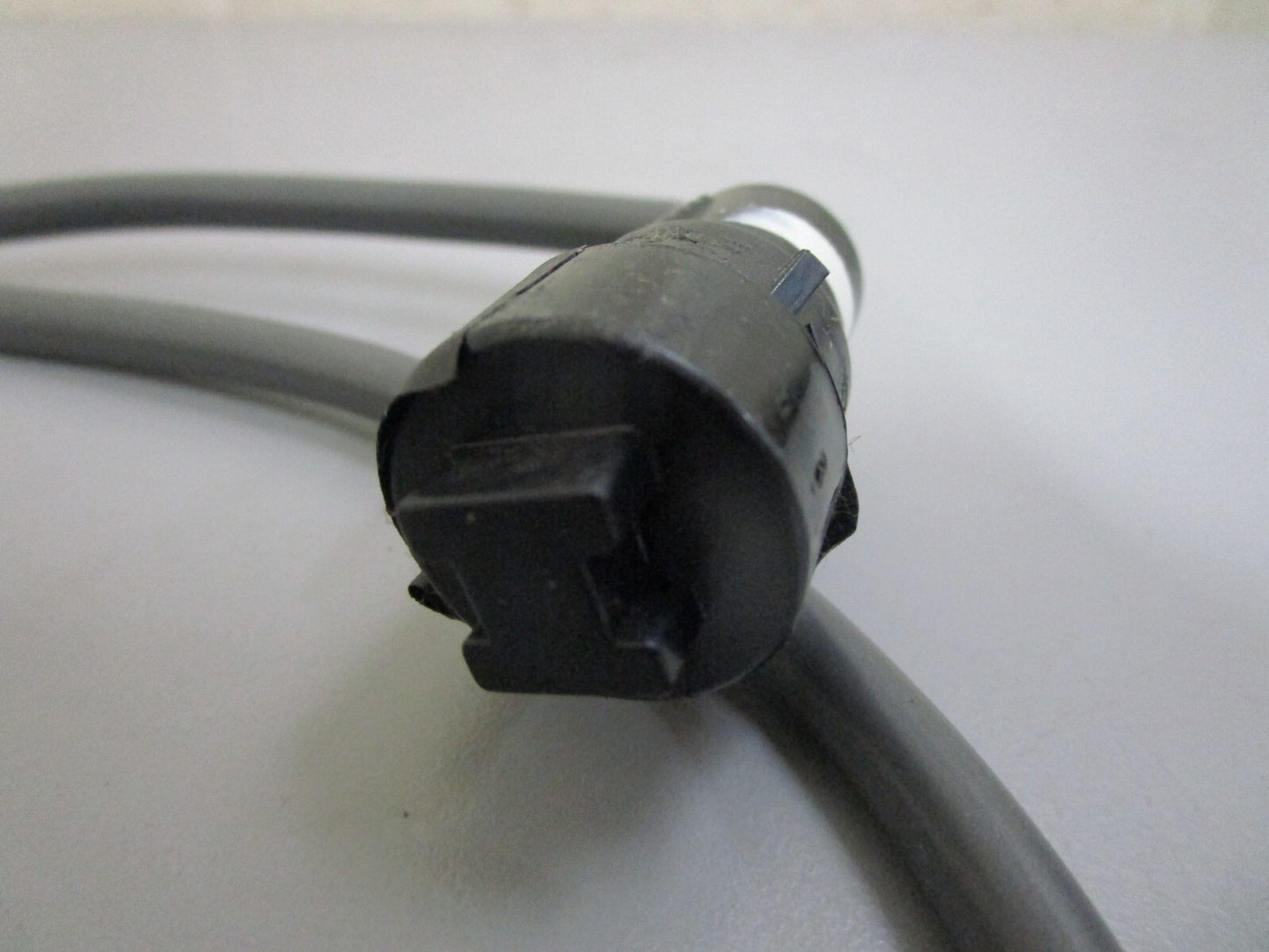 *NEW OEM* 0820 Suzuki Receptacle 39601-93902