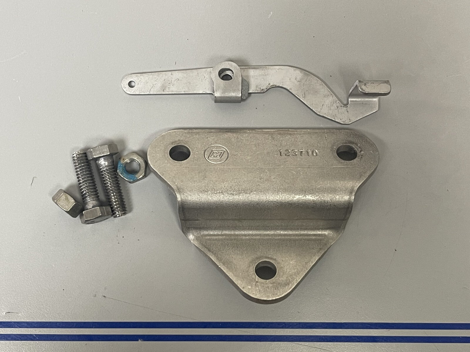 *NEW OEM* 0670 OMC Johnson Evinrude Steering Kit 0173710 173710