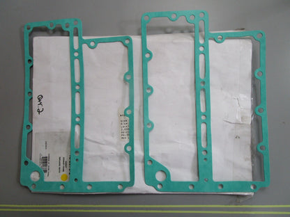 *NEW* (LOT OF 2) 0820 Sierra Gasket Exhaust Cover 18-2870-9 Replaces: 305176