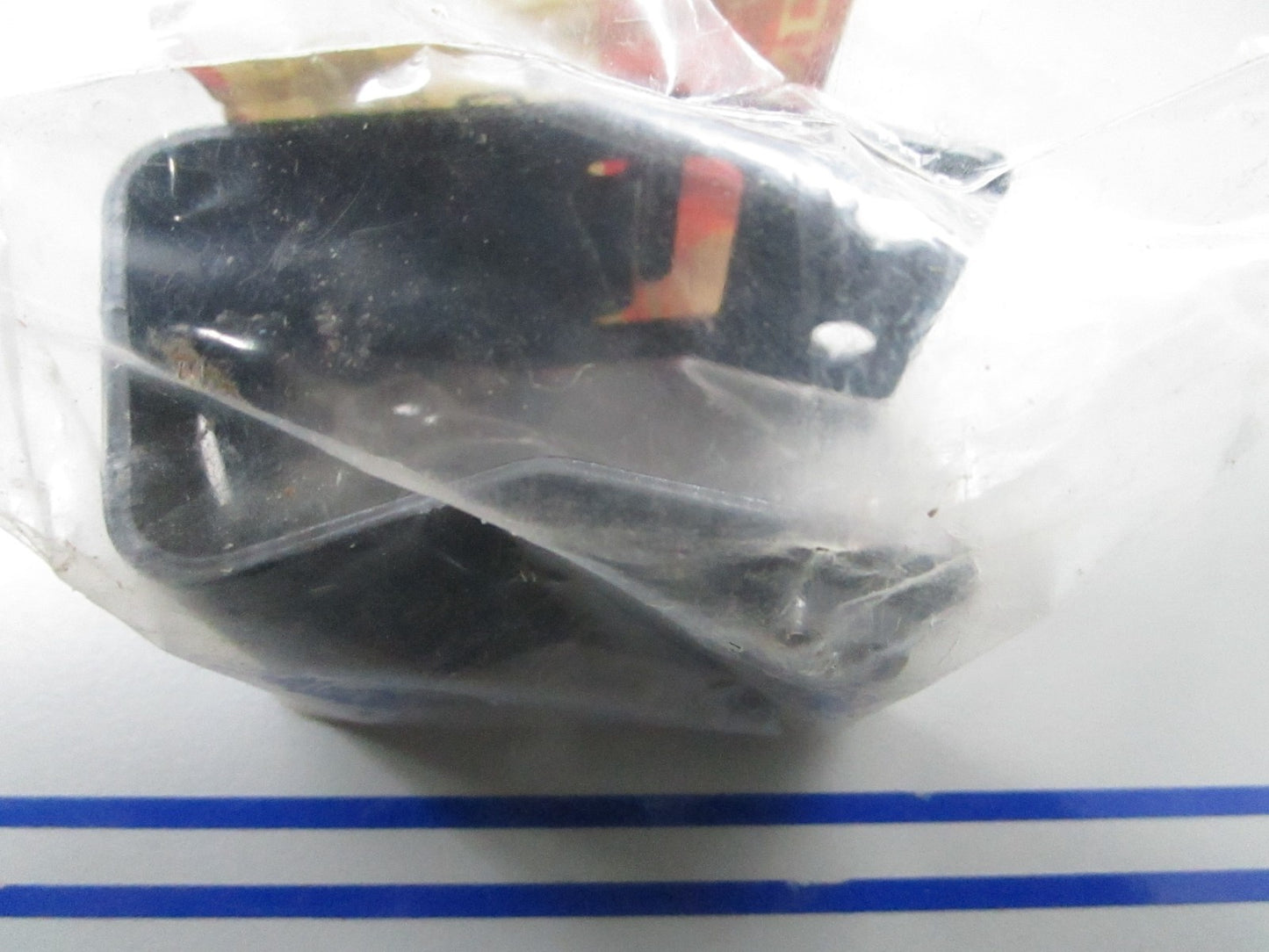 *NEW OEM* 0810 Honda Bracket 17502-HM7-000