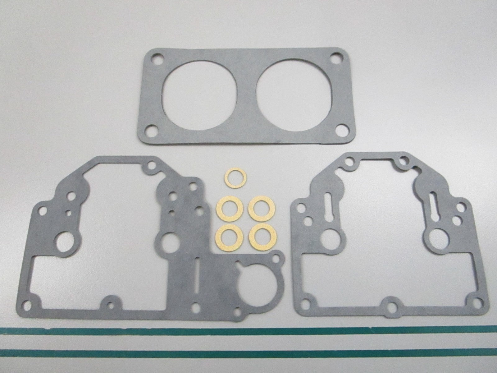 NEW OEM 810749-2 Mercury Quicksilver Carburetor Gasket Kit 0810