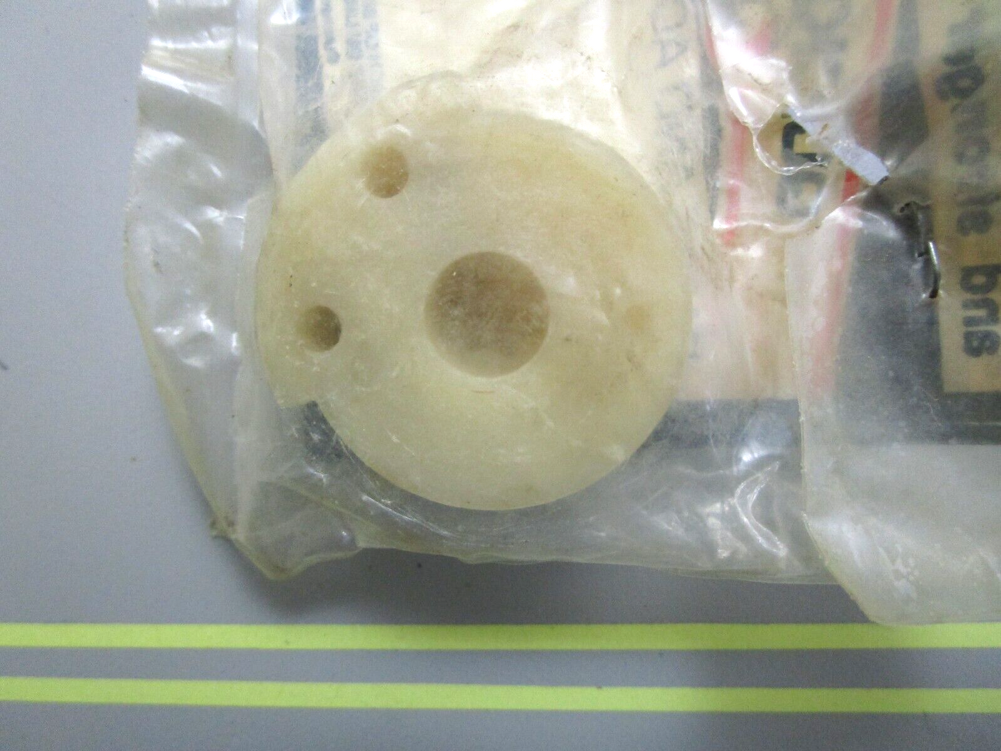 *NEW OEM* 0750 Mercury Quicksilver CAM 81410M