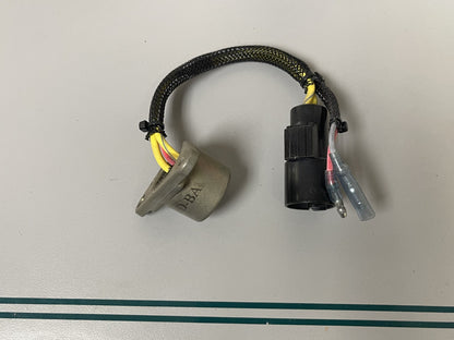 NEW OEM 585081 Johnson Evinrude Rectifier Regulator 0670