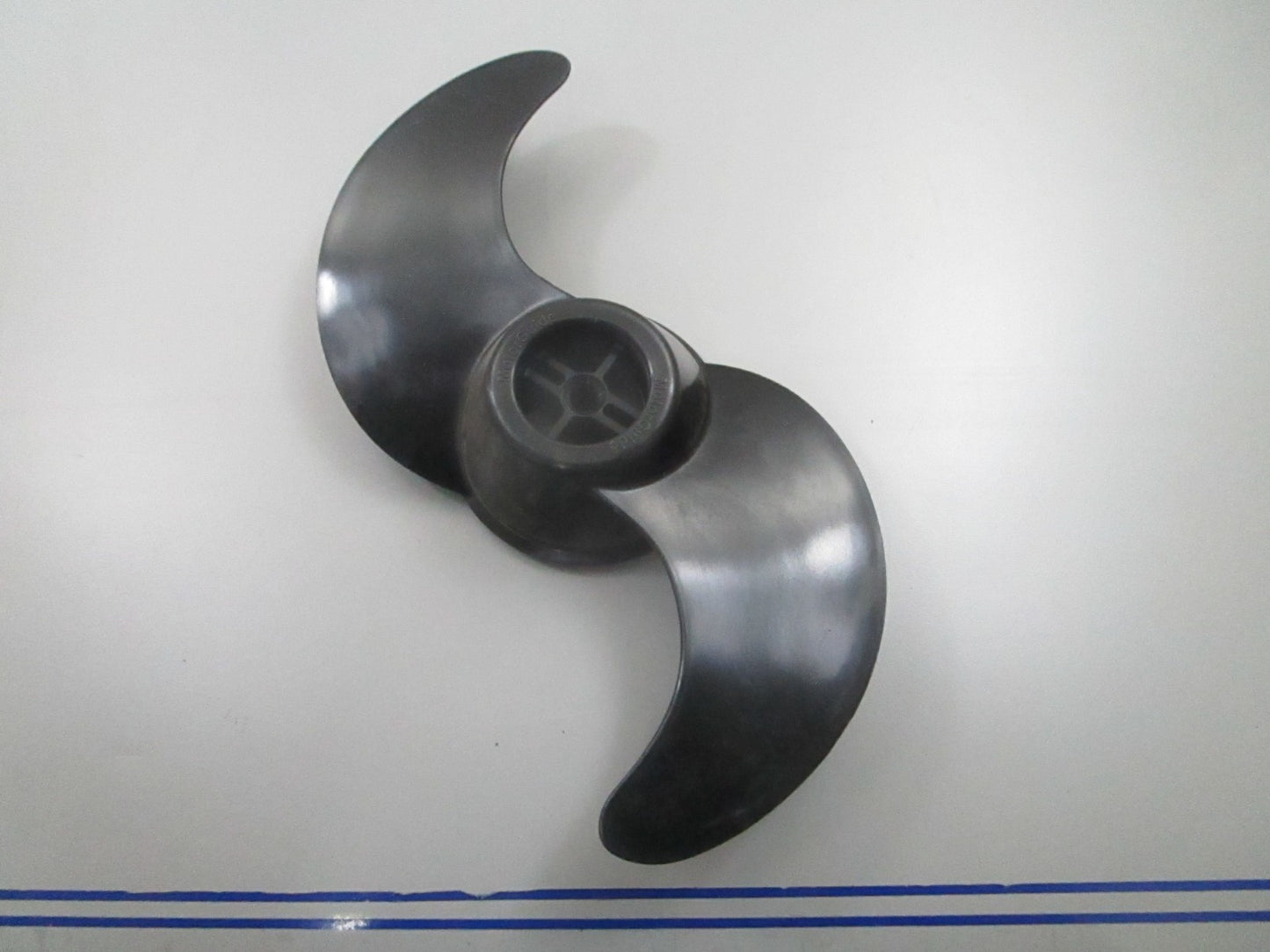 *NEW OEM* 0810 MotorGuide 2-Blade Weedless Propeller 8M0028330