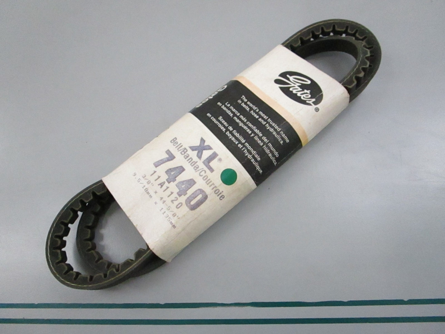 Gates 7440 Automotive XL V-Belt Notched 44in NEW 0810