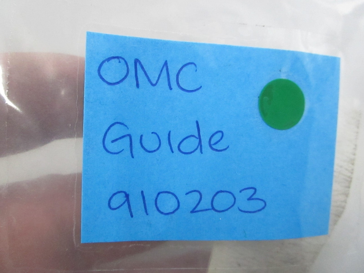 NEW OEM (LOT OF 2) 910203 0910203 OMC Johnson Evinrude Guide 0810