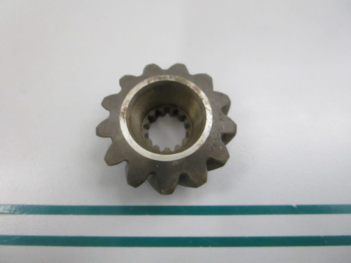 NEW OEM 43-55607 Mercury Quicksilver 13T Pinion 0810