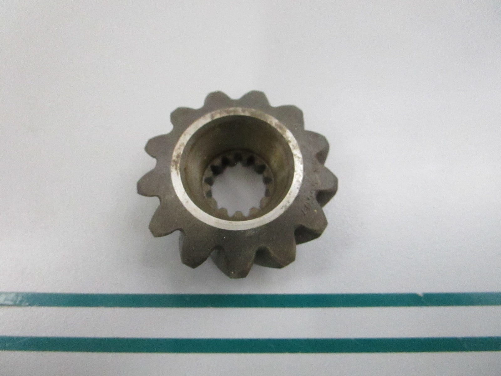 NEW OEM 43-55607 Mercury Quicksilver 13T Pinion 0810