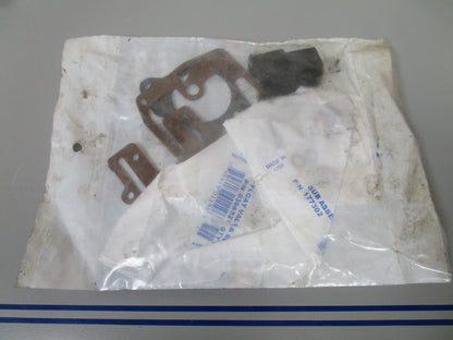 NEW OEM 439076 0439076 OMC Johnson Evinrude Carburetor Repair Kit 0720