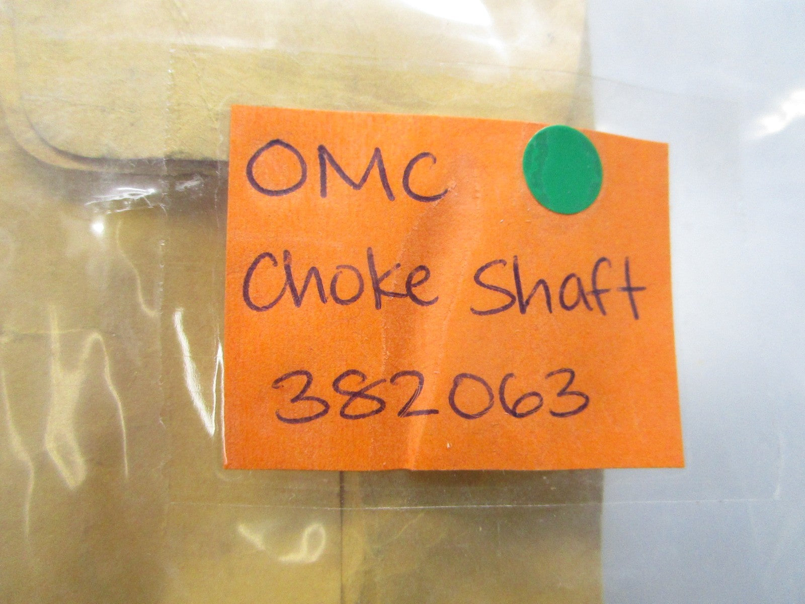 NEW OEM 382063 0382063 OMC Johnson Evinrude Choke Shaft 0810