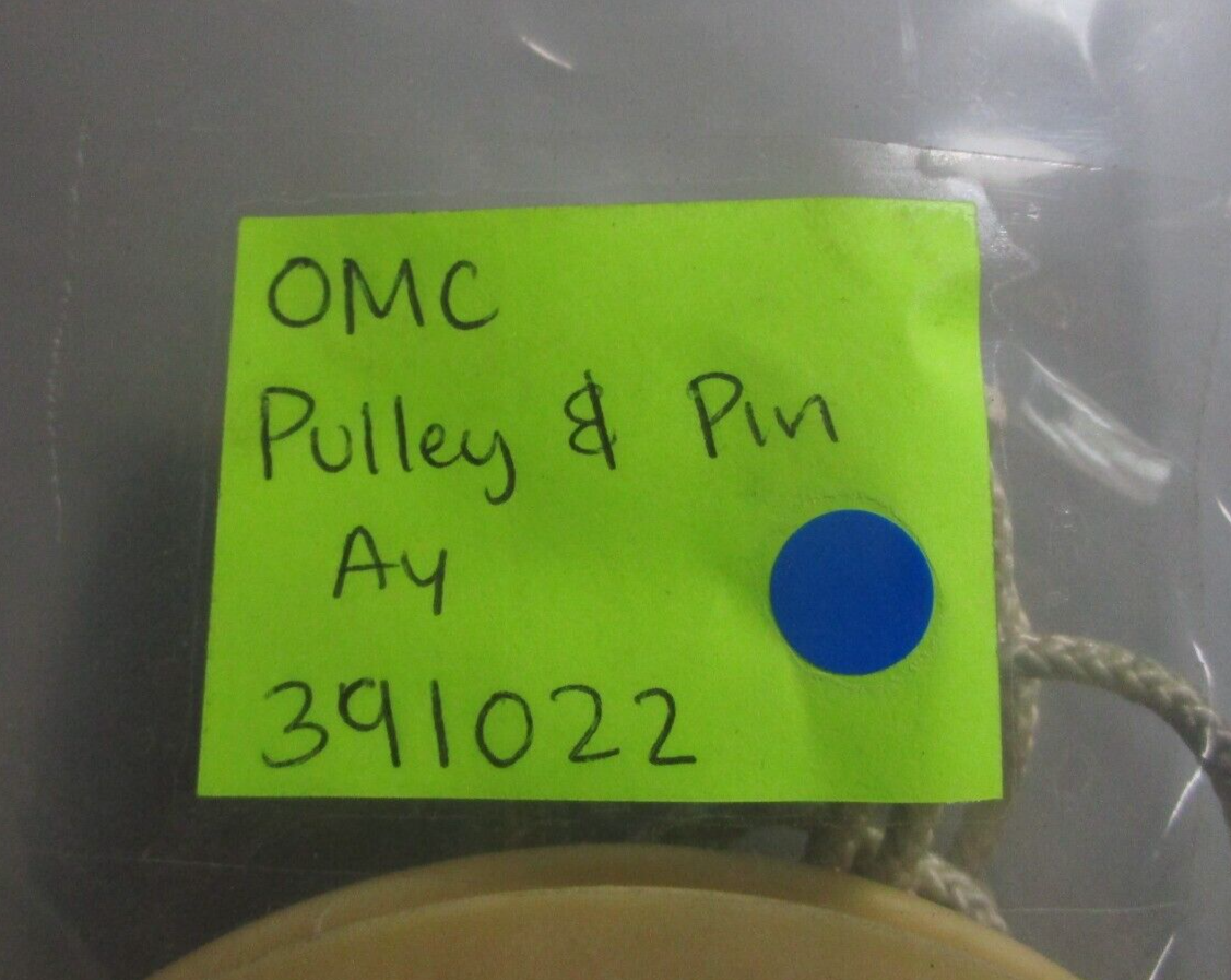 *NEW OEM* 0810 OMC Johnson Evinrude Pulley & Pin Assembly 391022 0391022