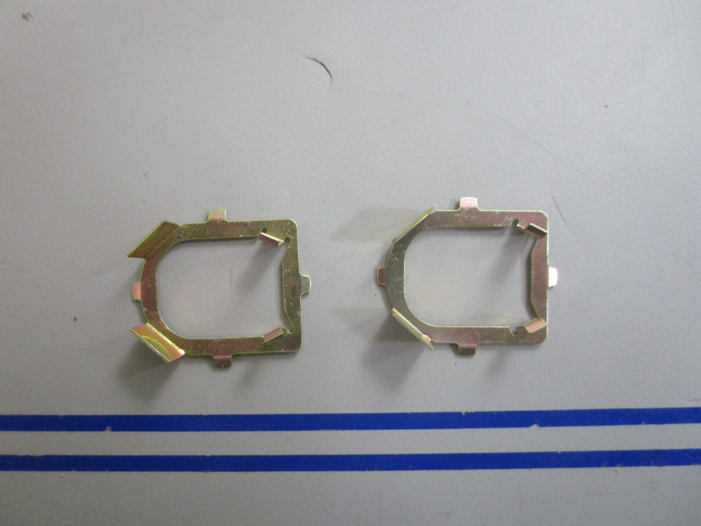 *NEW OEM* (LOT OF 2) 0810 OMC Johnson Evinrude Retaining Clip 126565 0126565