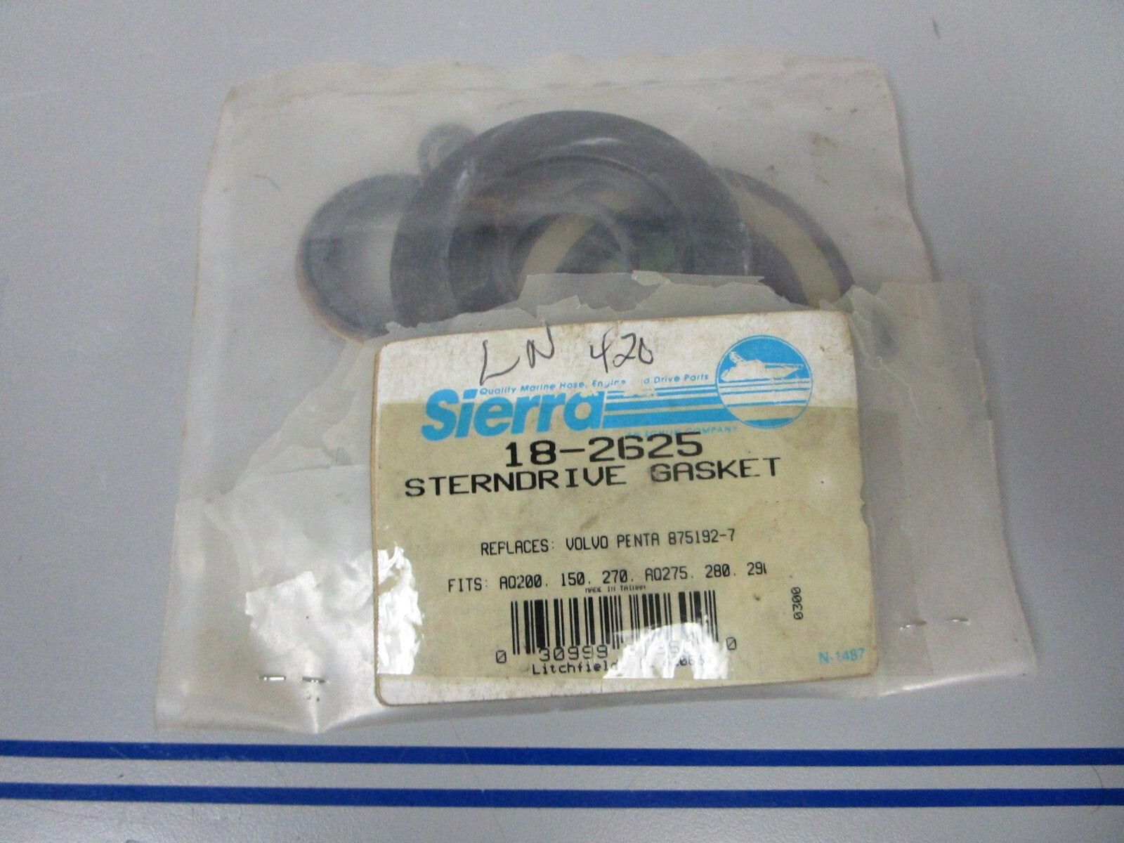 *NEW* 0720 Sierra Gasket Set 18-2625 Replaces: Volvo 875192
