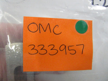 OMC Johnson Evinrude NEW OEM Retaining Tab 333957 0333957 (LOT OF 2) 0810
