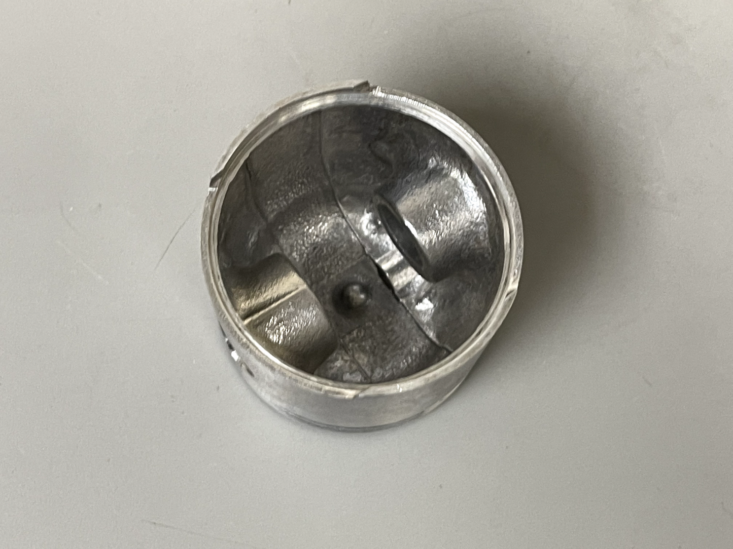 *NEW OEM* 0670 Tohatsu Piston 369-00001-0 369000010