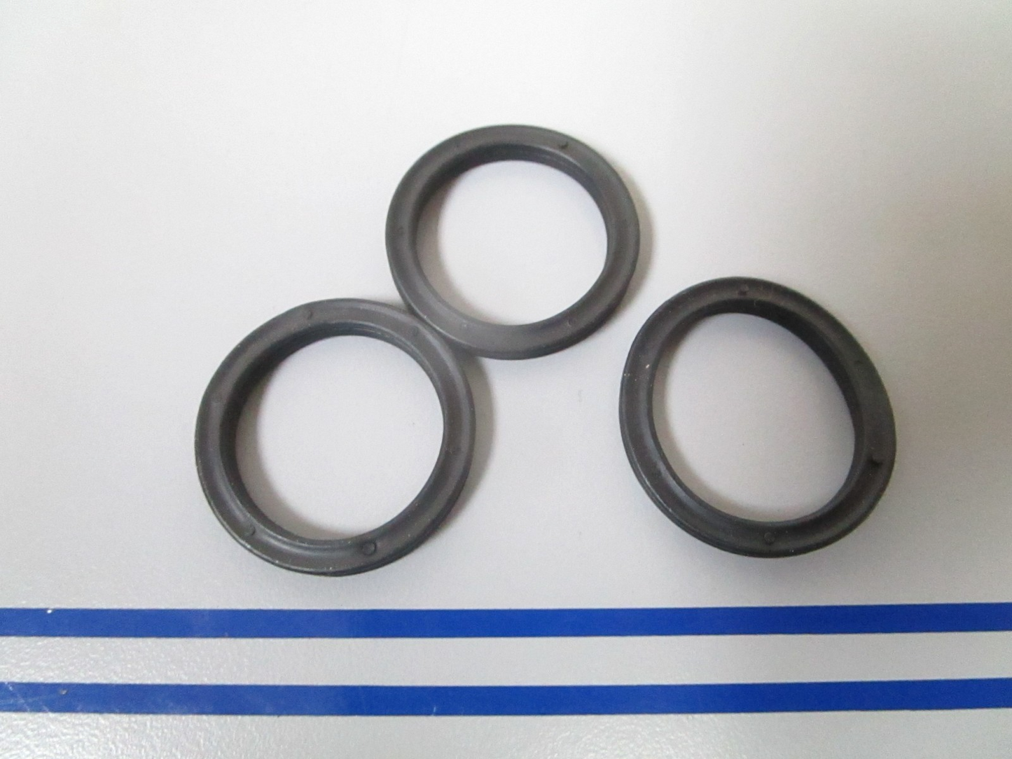 NEW OEM (LOT OF 3) 909139 0909139 OMC Johnson Evinrude Quad Ring Seal 0810