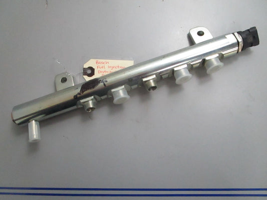 *NEW* 0820 Bosch Fuel Injection Distribution Pipe 35022107F