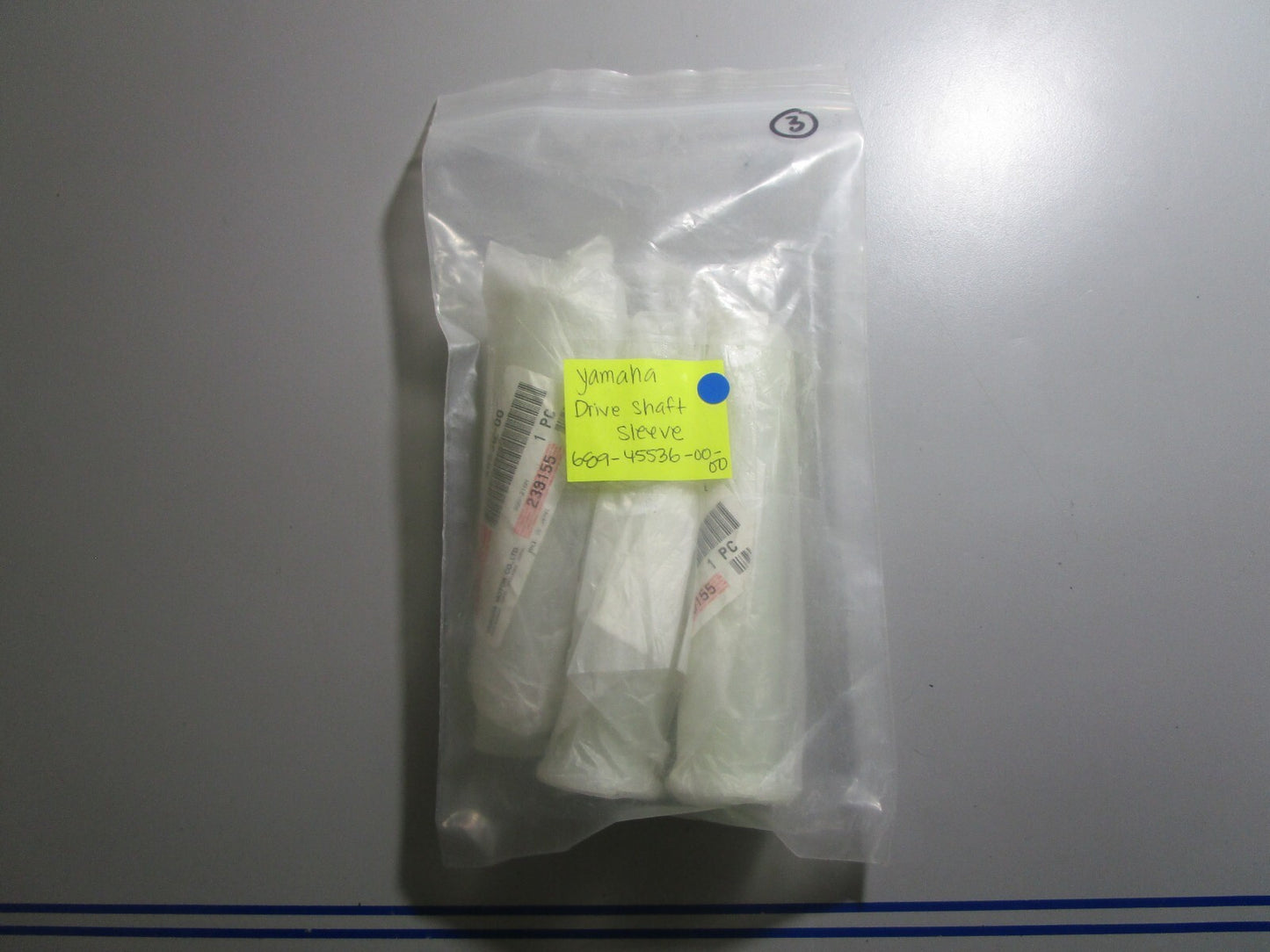 *NEW OEM* 0810 Yamaha Drive Shaft Sleeve 689-45536-00-00