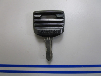 *NEW OEM* 0810 Suzuki Key (14) 37141-92E30