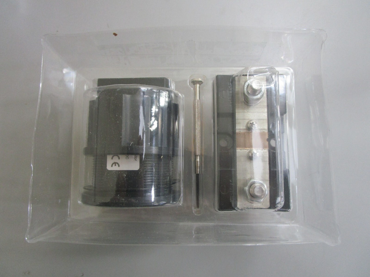 *NEW* 0820 Xantrex Battery Monitor 84-2030-00