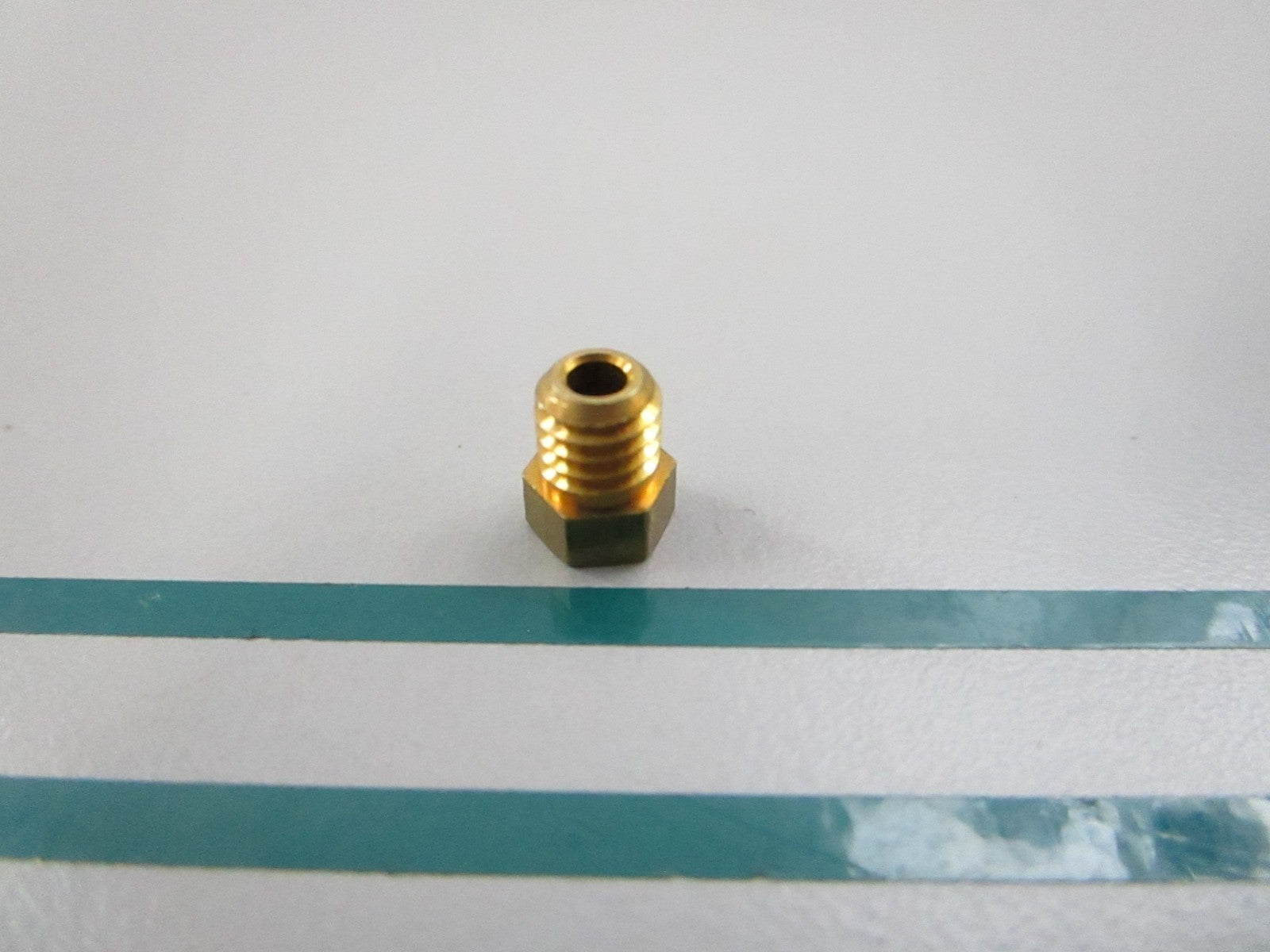 NEW OEM 127-14143-26-00 Yamaha #130 Main Jet 0810
