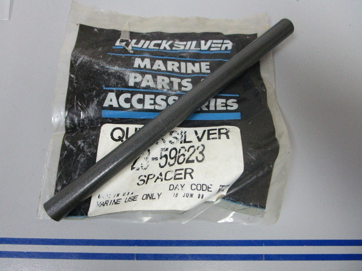 *NEW OEM* 0810 Mercury Quicksilver Spacer 23-59623