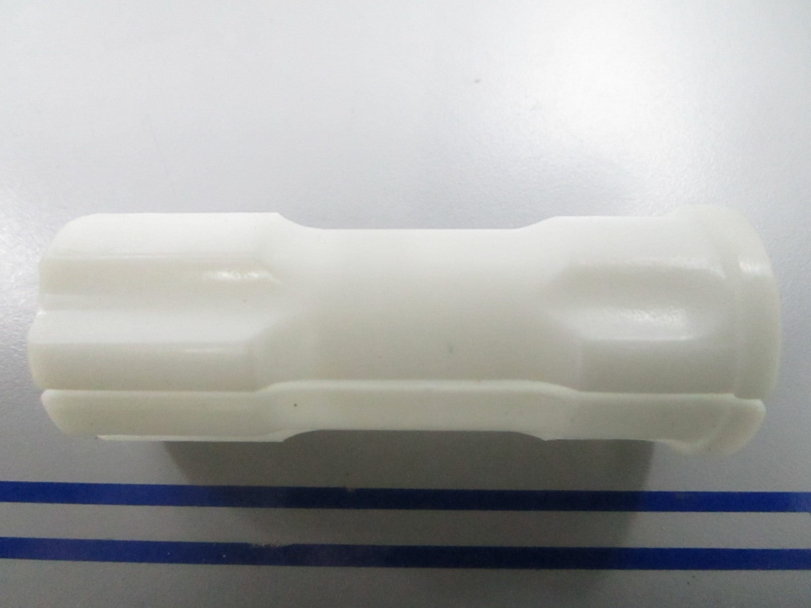 *NEW OEM* 0810 Honda Pipe Guide 51502-045-670