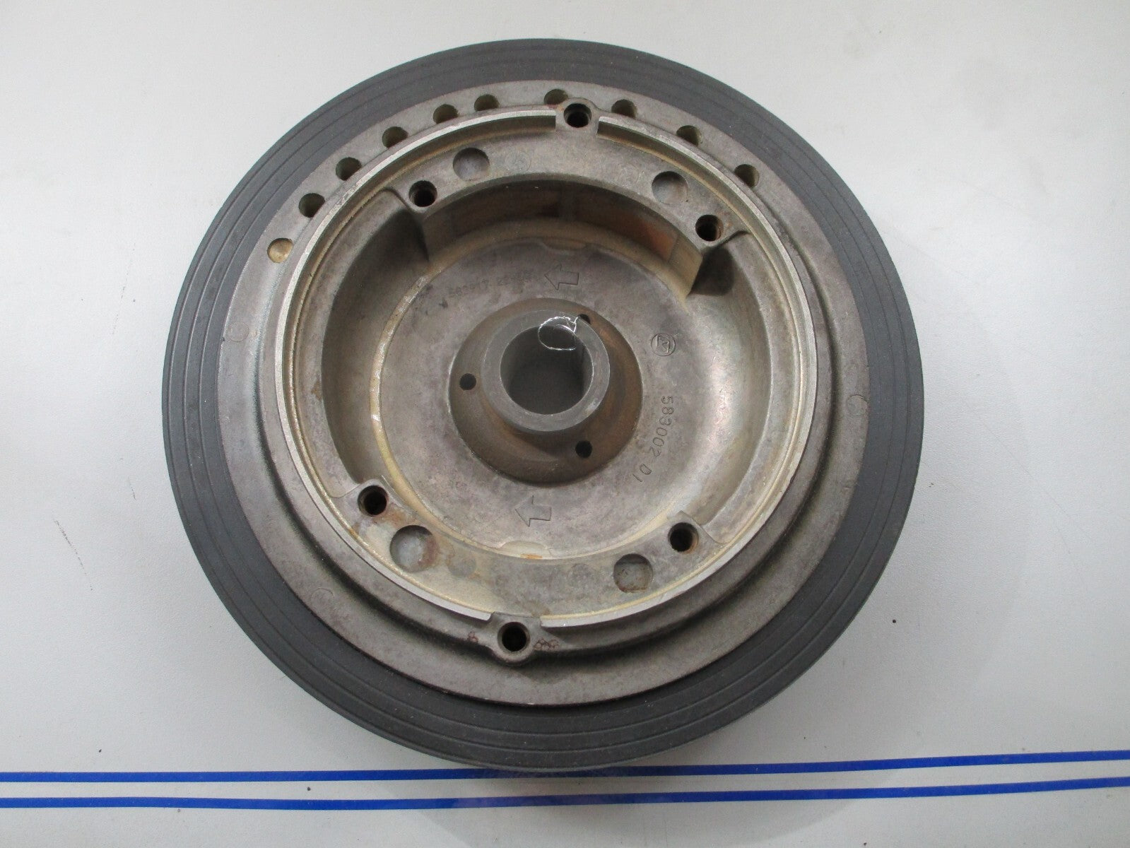 *NEW OEM* 0820 OMC Johnson Evinrude 20 25 30HP Flywheel 583002 0583002 583917