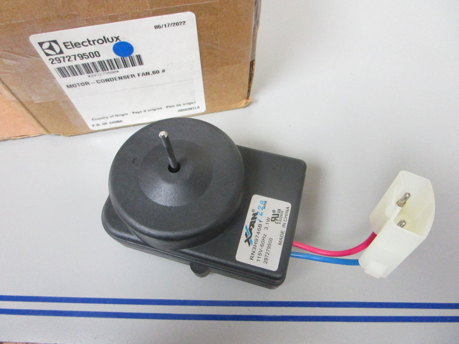 *NEW OEM* 0720 Electrolux Condenser Fan Motor 297279500