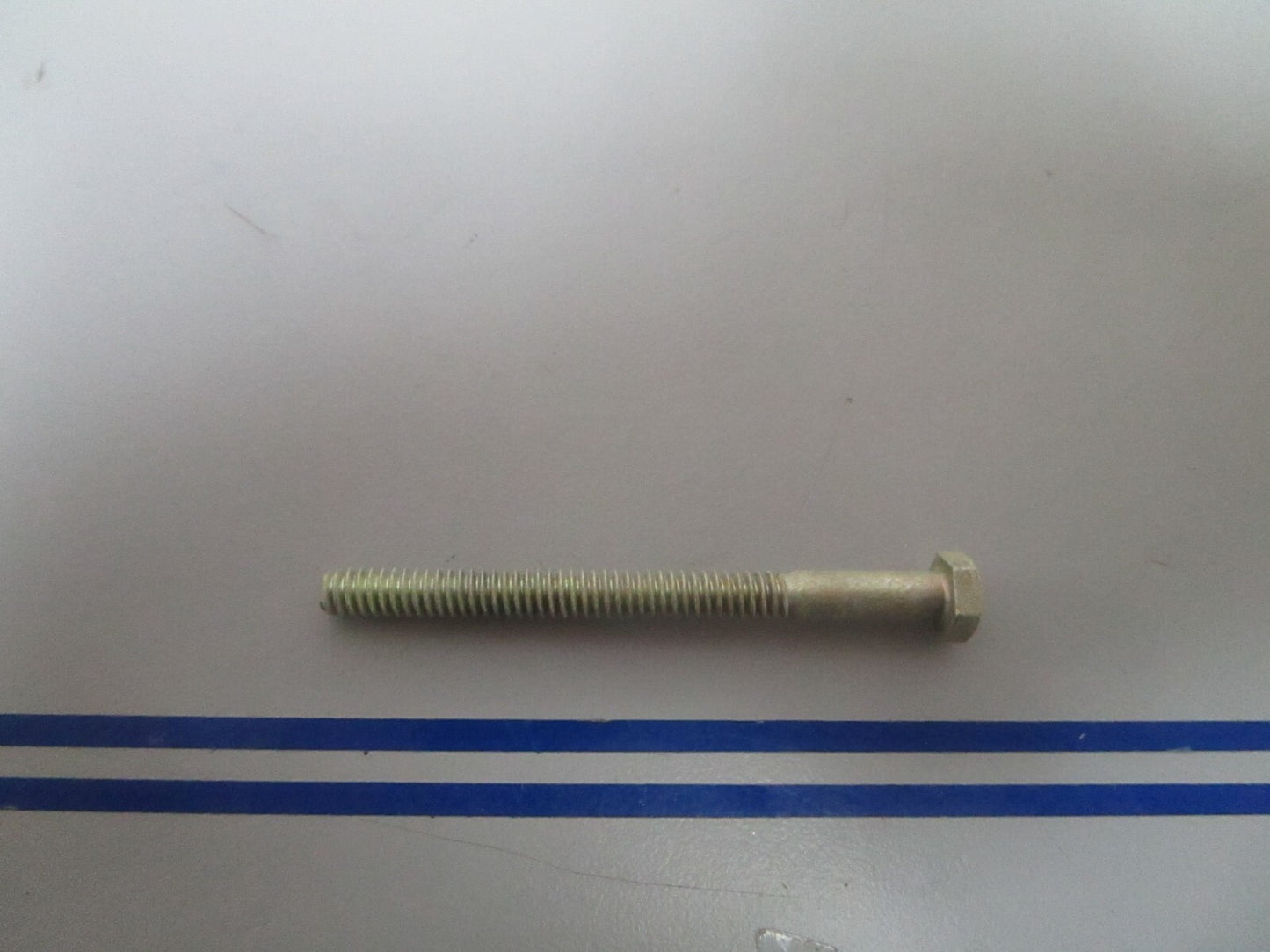 *NEW OEM* 0810 OMC Johnson Evinrude Screw 311753 0311753