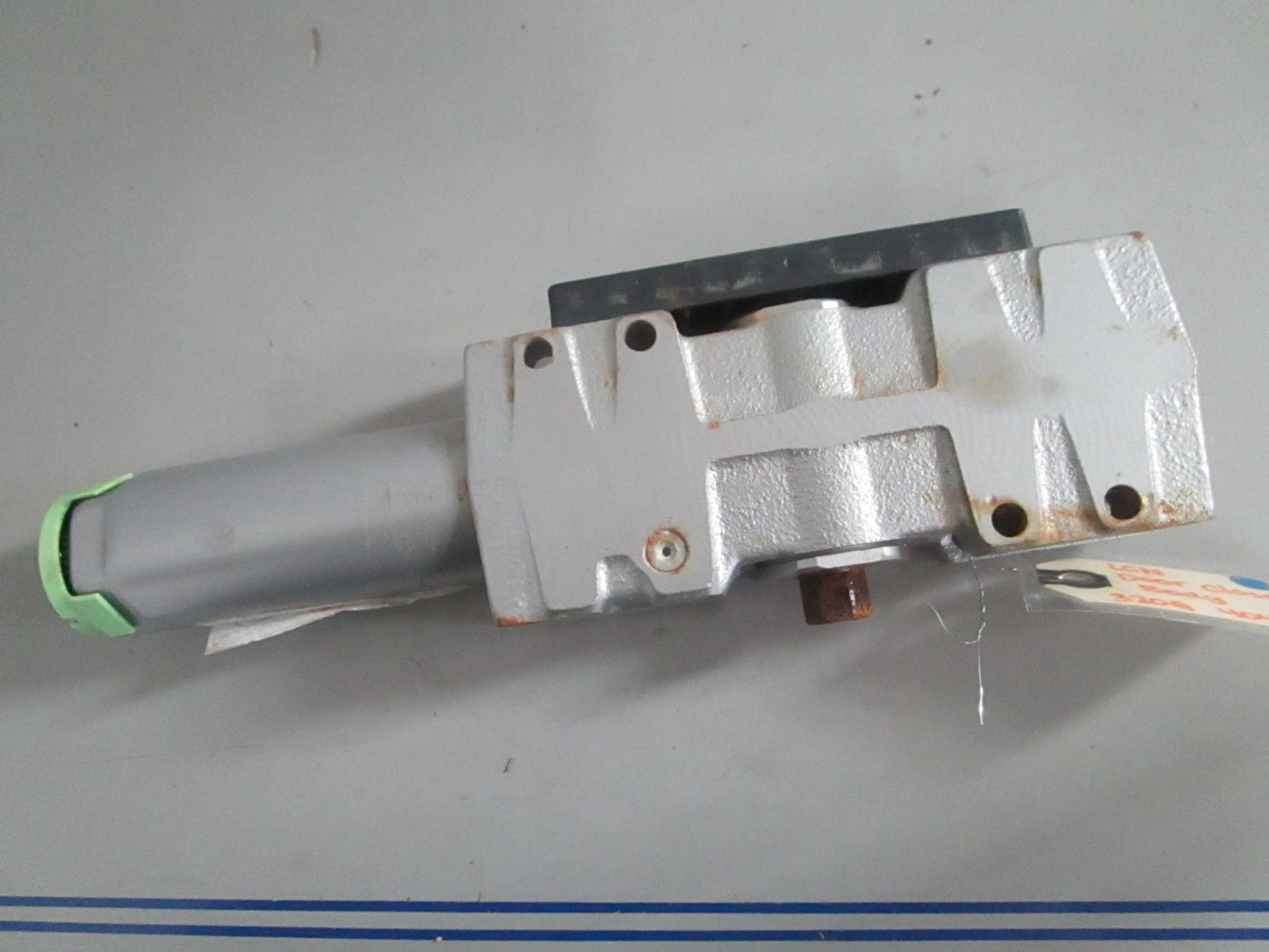 NEW OEM 320G 4040XP LCN Door Closer Body 0820