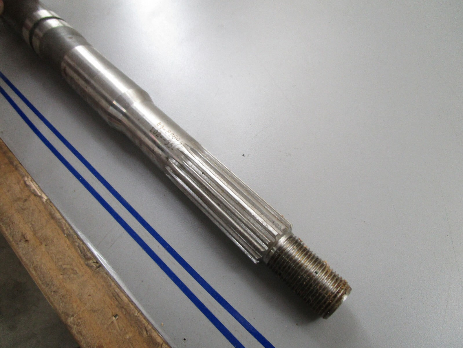 *NEW OEM* 0820 Mercury Quicksilver EFI DFI 135-200HP Prop Shaft 44-828951