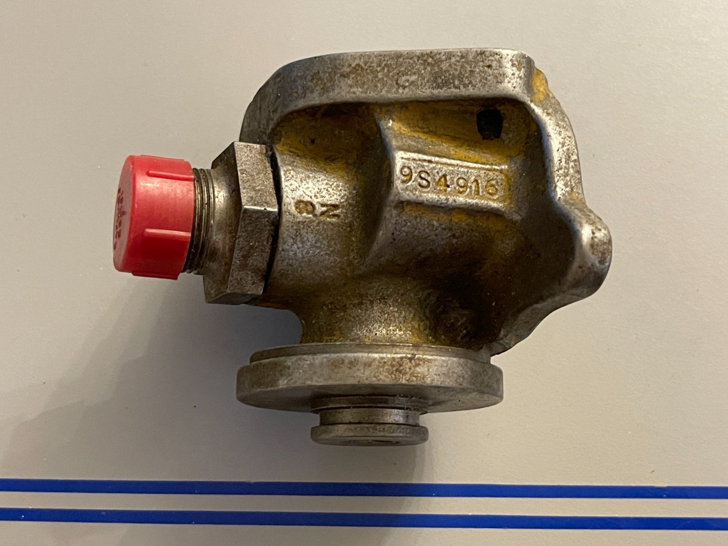 NEW OEM 9S-4916 CAT Caterpillar Valve 0720