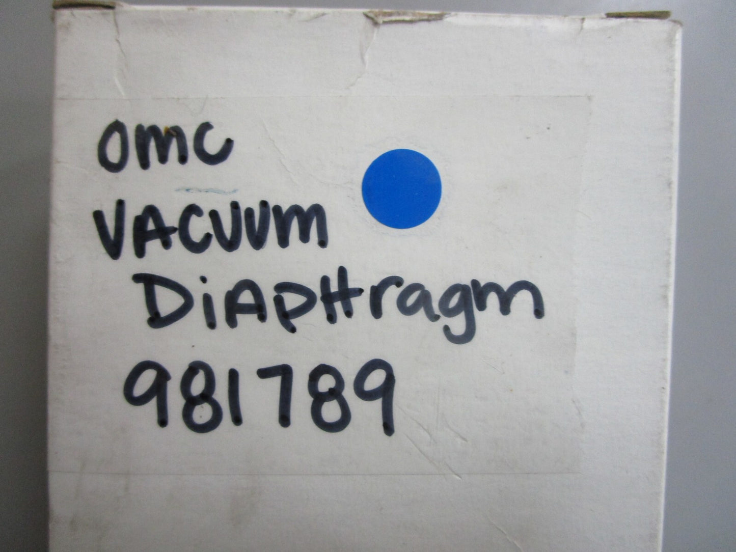 *NEW OEM* 0810 OMC Johnson Evinrude Vacuum Diaphragm 981789 0981789