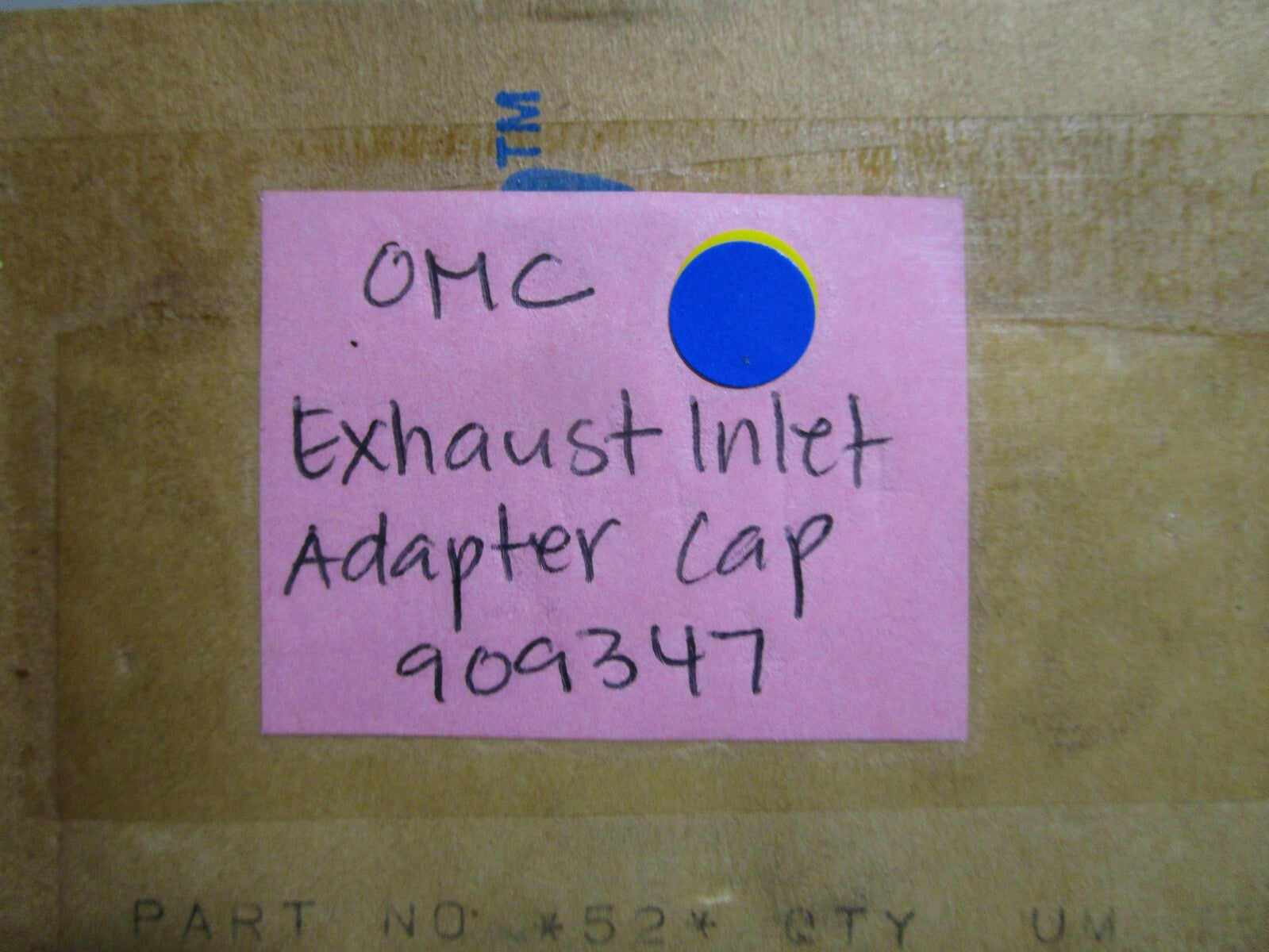 *NEW OEM* 0810 OMC Johnson Evinrude Exhaust Inlet Adapter Cap 909347 0909347