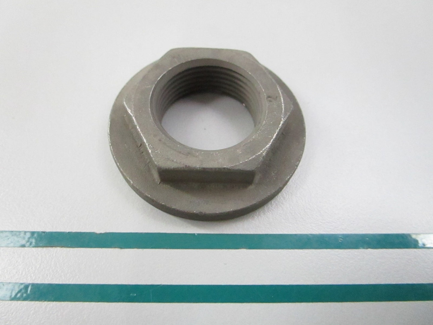 NEW OEM 3852302 Volvo Penta Nut 0810