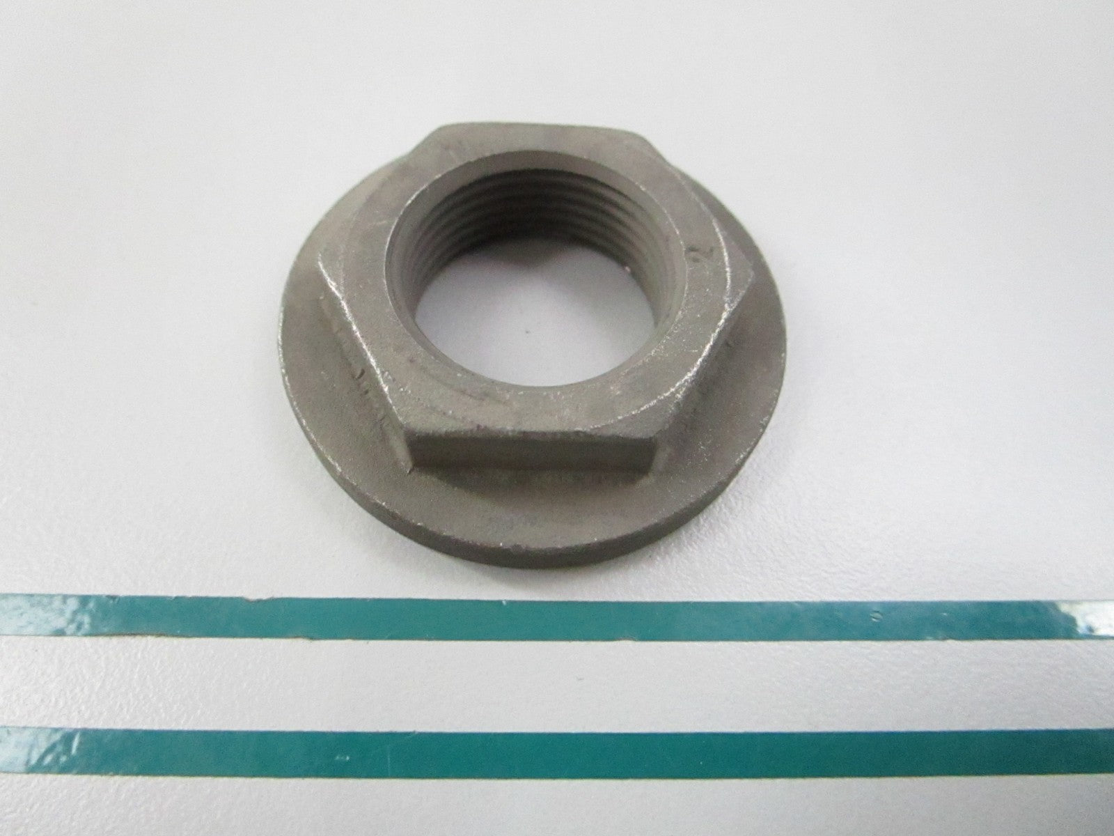 NEW OEM 3852302 Volvo Penta Nut 0810