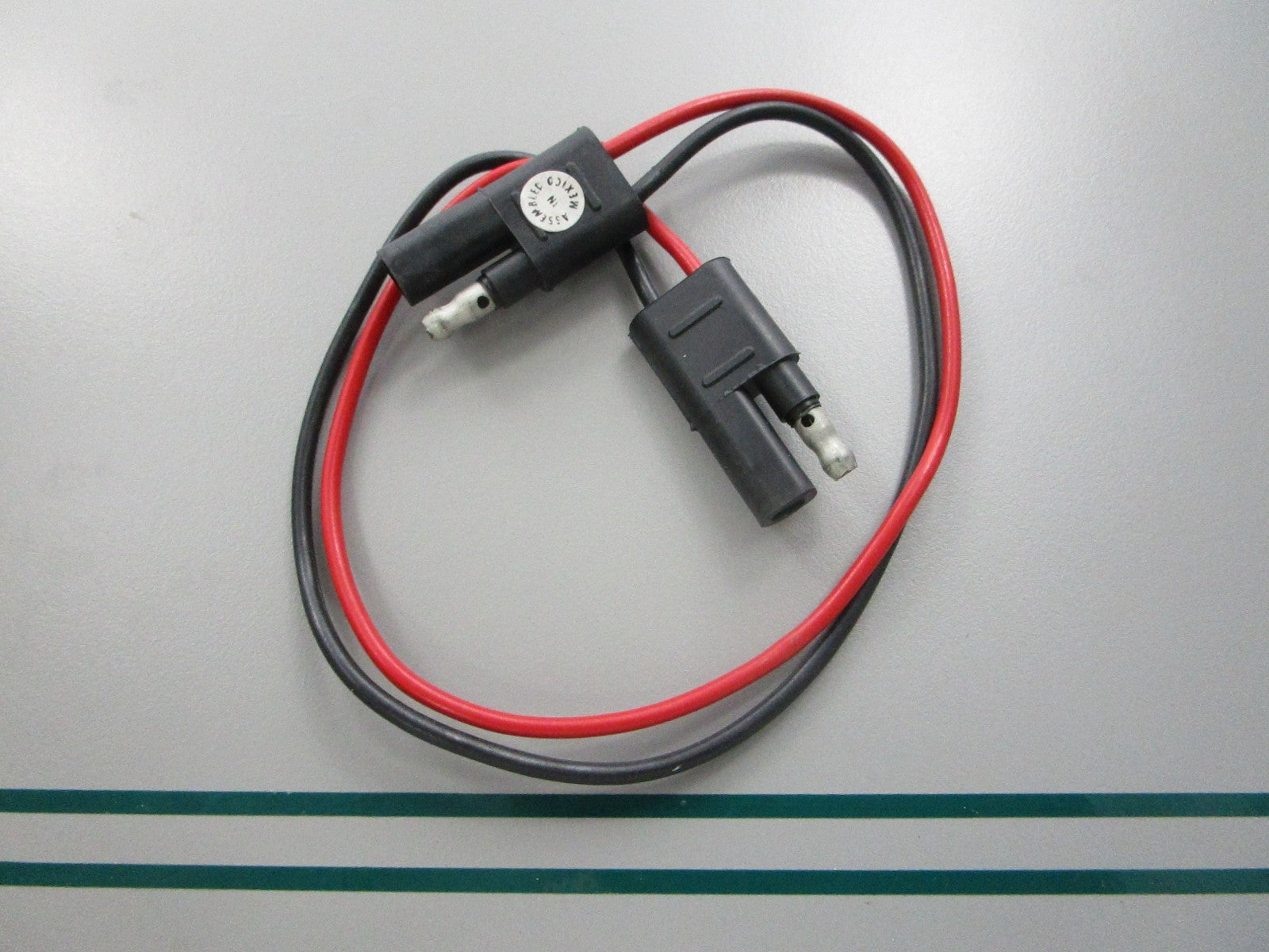 NEW WH10300 Sierra Flat Connector 0810