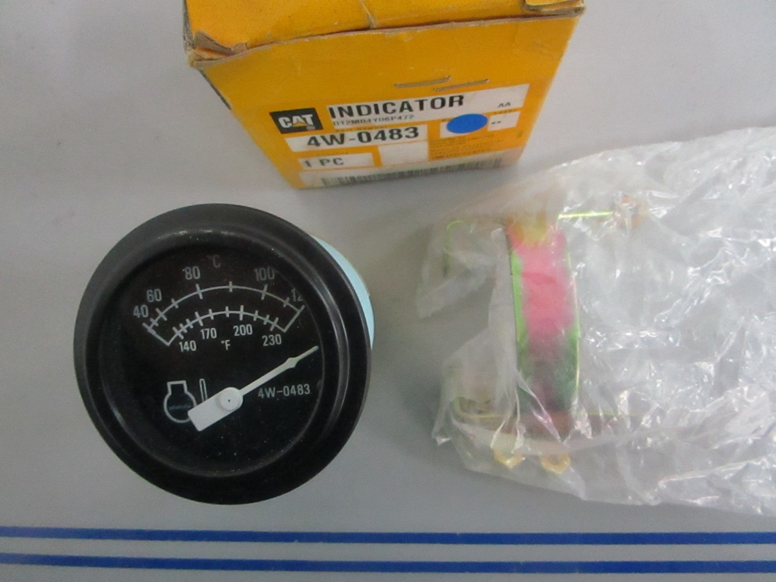 NEW OEM 4W-0483 CAT Indicator 0820