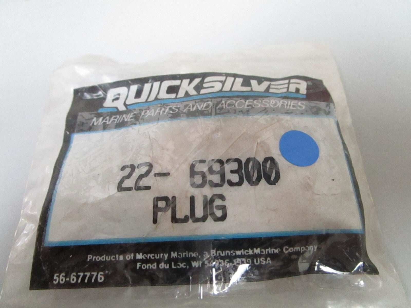 *NEW OEM* 0810 Mercury Quicksilver Plug 22-69300