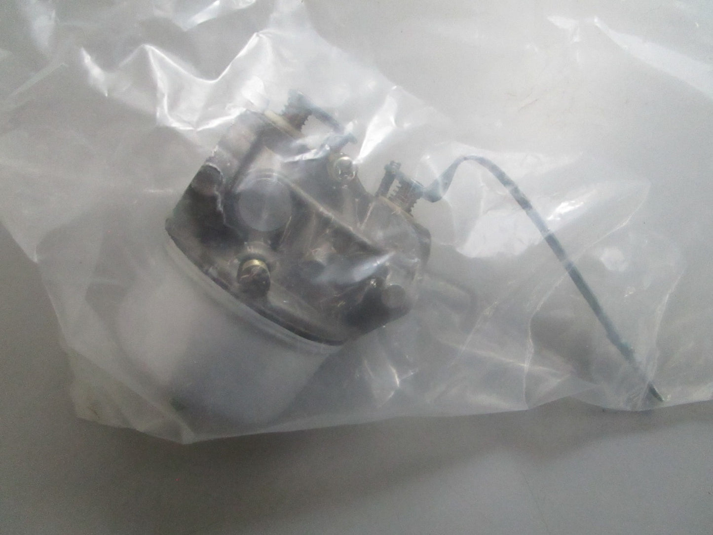 *NEW* 0820 Oregon Carburetor Assy 50-647 Replaces: Tecumseh 632615
