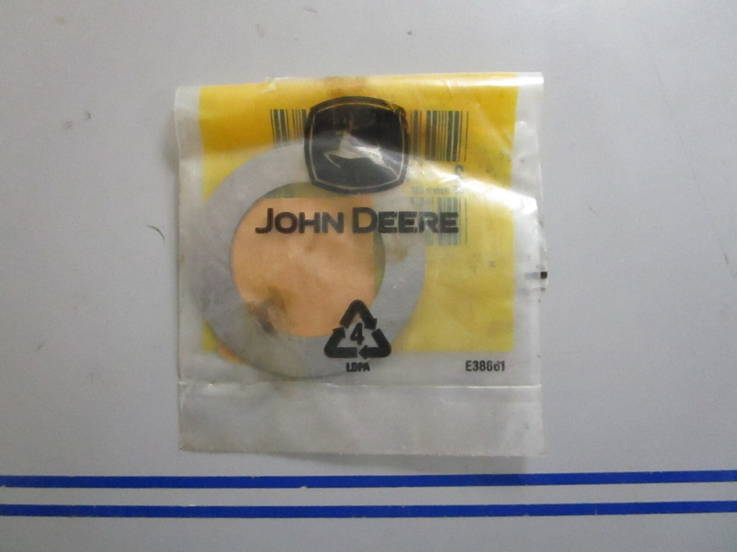 *NEW OEM* 0810 John Deere 2 Shim Set T15285
