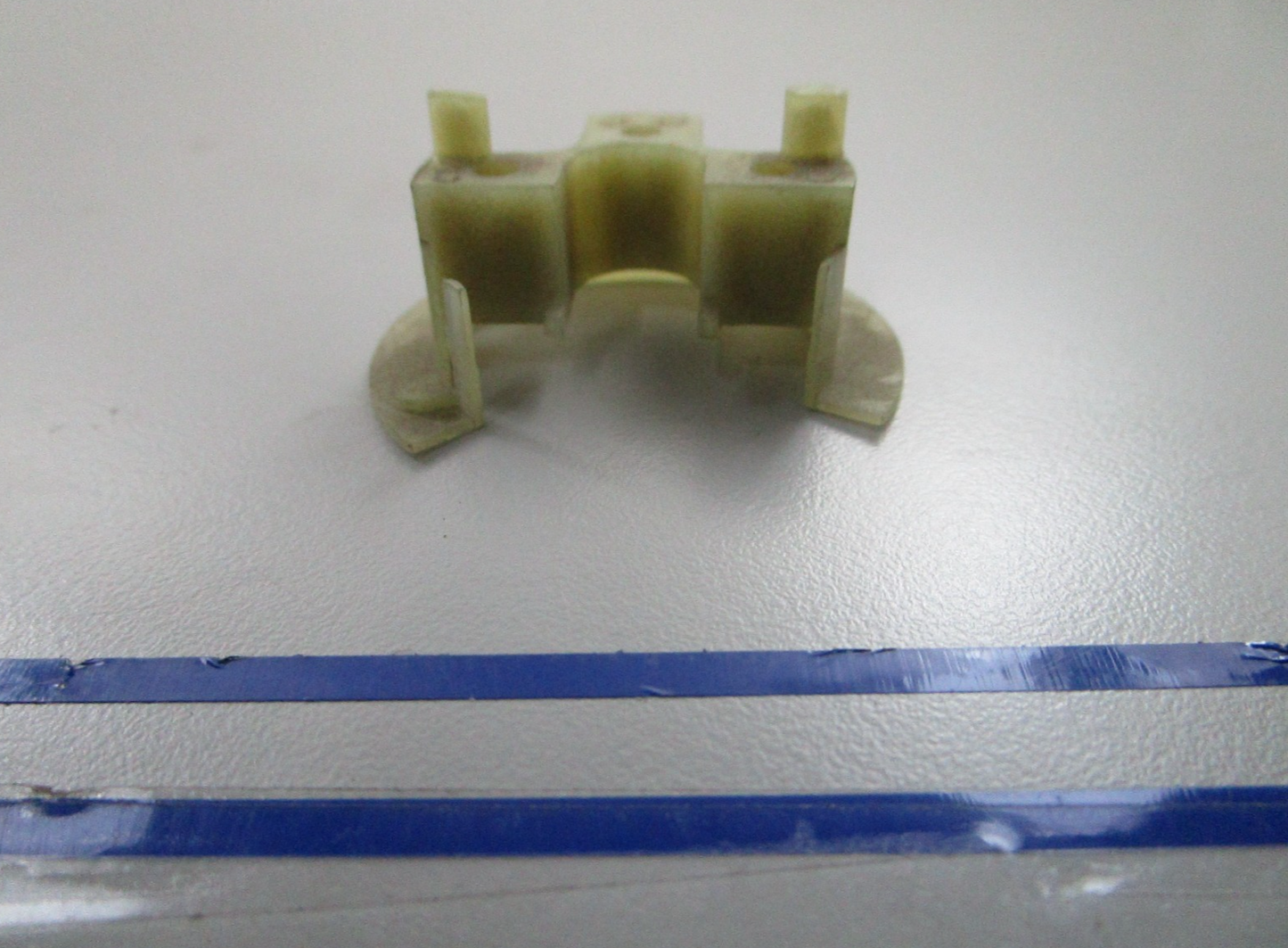 *NEW OEM* 0810 OMC Johnson Evinrude Terminal Board 326907 0326907