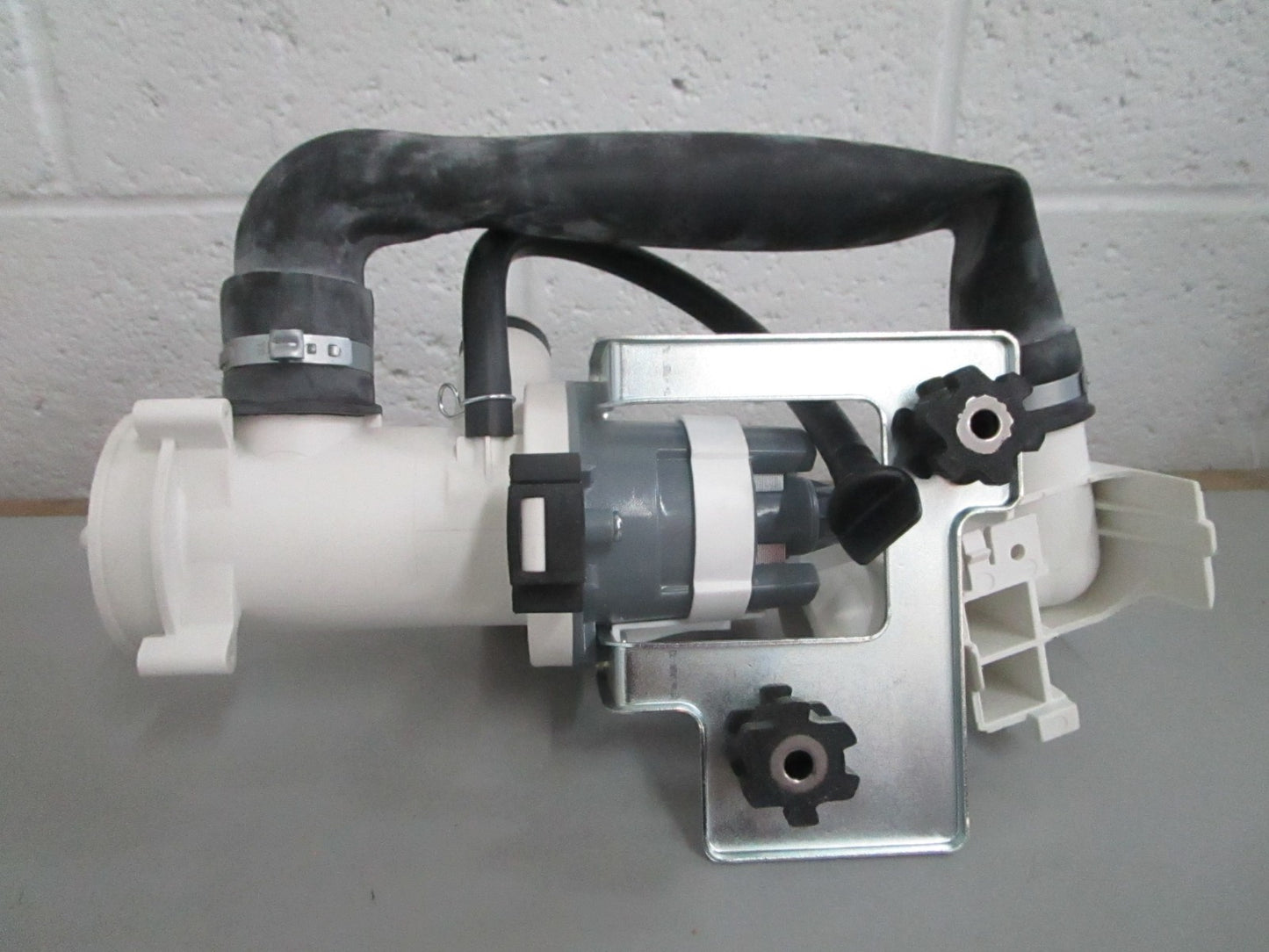 *NEW* 0820 Supco Washer Pump LP1700A Replaces: DC96-01700A