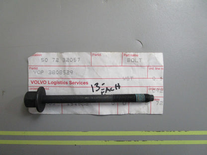 *NEW OEM* 0810 Volvo Penta Bolt 3808529
