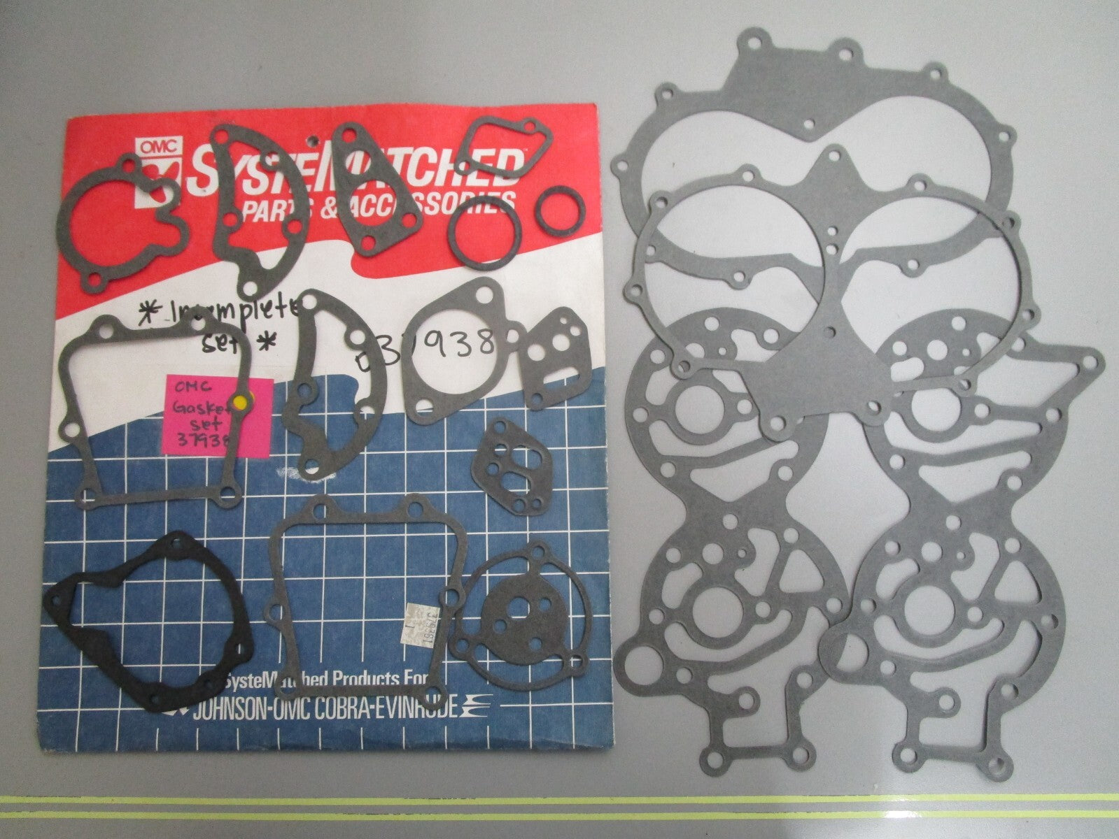 *NEW OEM* 0820 OMC Johnson Evinrude Gasket Set 379381 0379381