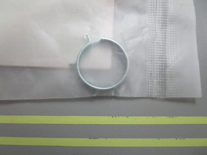 *NEW OEM* 0810 Honda Clip 90651-VD6-901