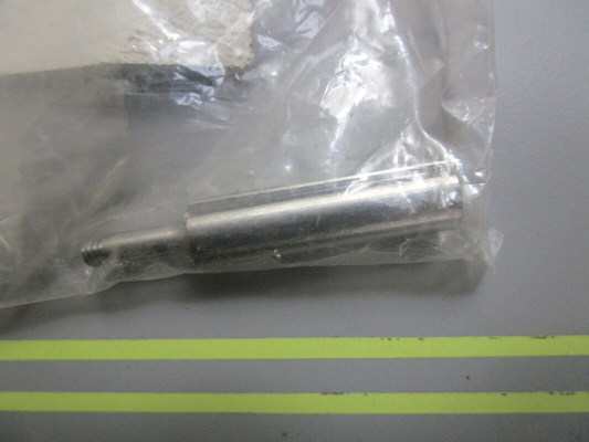 *NEW OEM* 0810 OMC Johnson Evinrude Plunger 313636 0313636