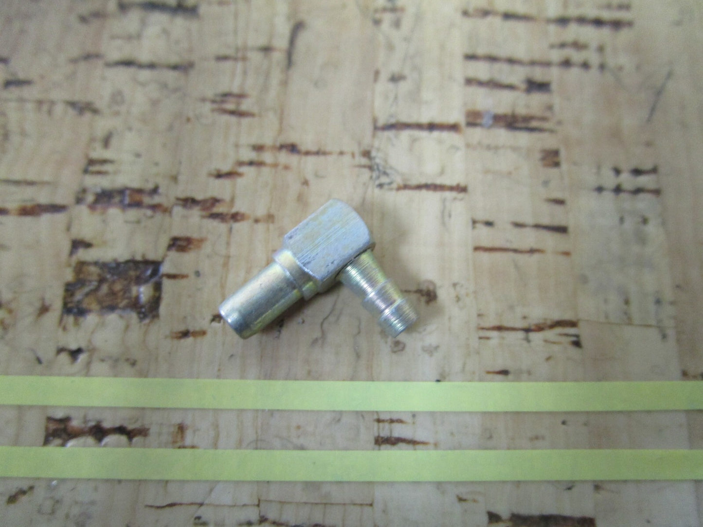 *NEW OEM* 0720 OMC Johnson Evinrude Nipple 335369 0335369