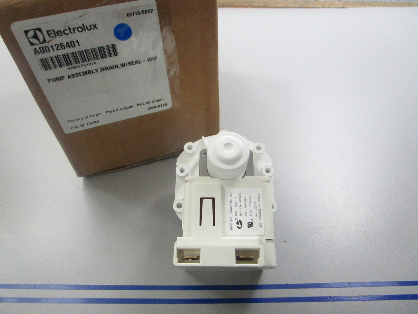 *NEW OEM* 0810 Electrolux Impeller Pump Assembly A80126401